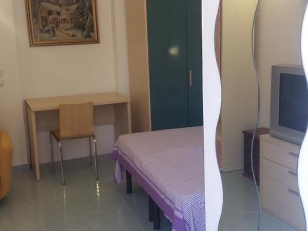 Casal San Domenico : photo 6 de la chambre appartement - vue sur jardin