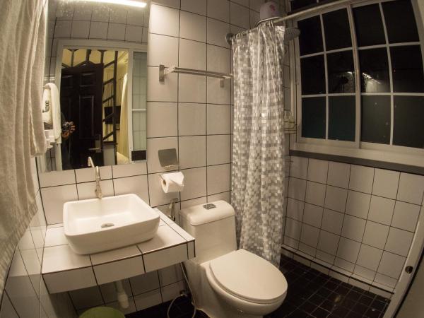 Jetty Huahin Hostel : photo 7 de la chambre chambre lits jumeaux standard - a