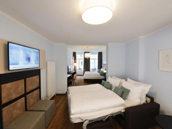 UHU Gästehaus Superior : photo 2 de la chambre chambre double deluxe