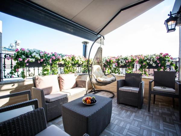 Bonne Sante Hotel : photo 9 de la chambre suite exécutive avec terrasse et jacuzzi