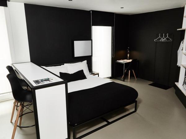 Kip Hotel : photo 1 de la chambre petit studio avec cuisine
