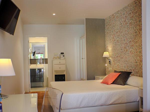 Hotel Malaga Picasso : photo 10 de la chambre chambre double ou lits jumeaux supérieure - vue sur piscine