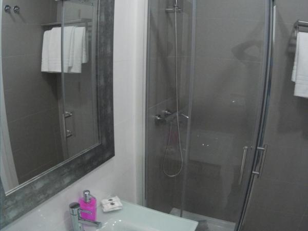 Pensao Estacao Central : photo 6 de la chambre chambre triple supérieure