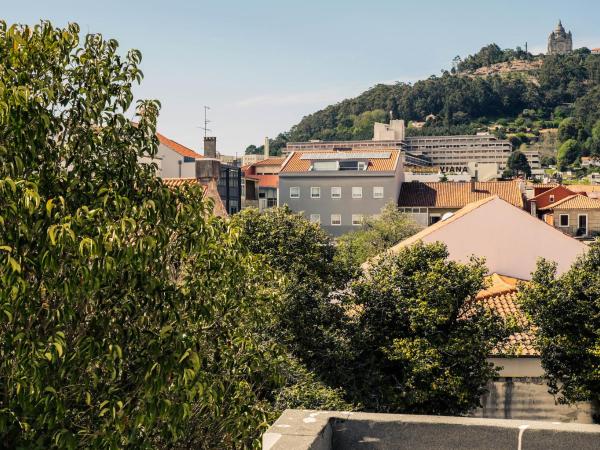 Dona Emília Guest House & Studio Apartment Building : photo 4 de la chambre suite standard