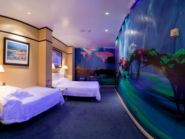 Hotel Santo Domingo : photo 2 de la chambre chambre double ou lits jumeaux avec lit d'appoint