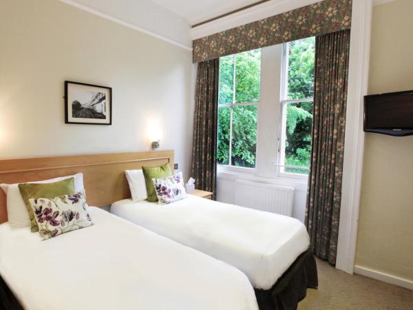 Victoria Square Hotel Clifton Village : photo 1 de la chambre chambre lits jumeaux