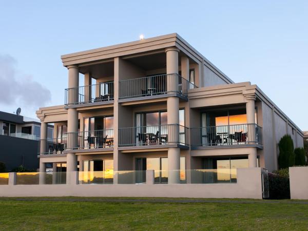 Boulevard Waters : photo 10 de la chambre hébergement familial spa - vue sur lac 