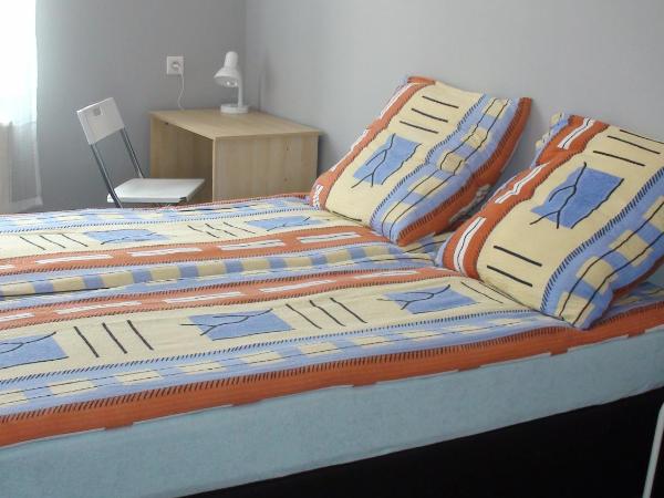 Hostel Kamienna Centrum : photo 2 de la chambre chambre lit king-size