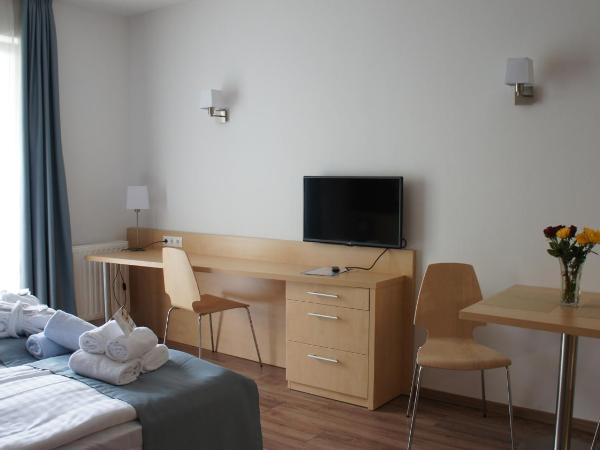 Holiday Club Füred : photo 3 de la chambre studio avec balcon (2 adultes)