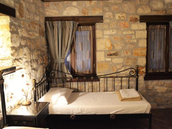 Hagiati Guesthouse : photo 3 de la chambre chambre triple