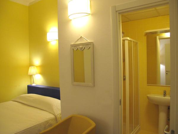 My Hotel Milano : photo 10 de la chambre chambre double ou lits jumeaux