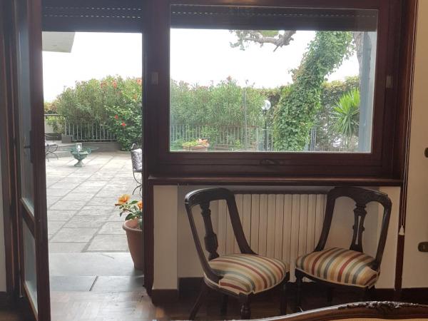 La Tolda - La Vista Clara : photo 2 de la chambre chambre lit king-size - vue sur jardin