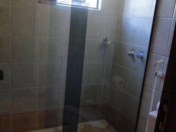 Plaza Praia Suítes : photo 10 de la chambre chambre quadruple de luxe