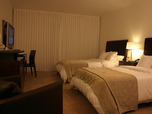 Ros Tower Hotel : photo 3 de la chambre chambre lits jumeaux deluxe