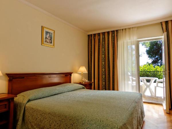 Hotel Val All Inclusive : photo 6 de la chambre hébergement confort double avec balcon - côté mer
