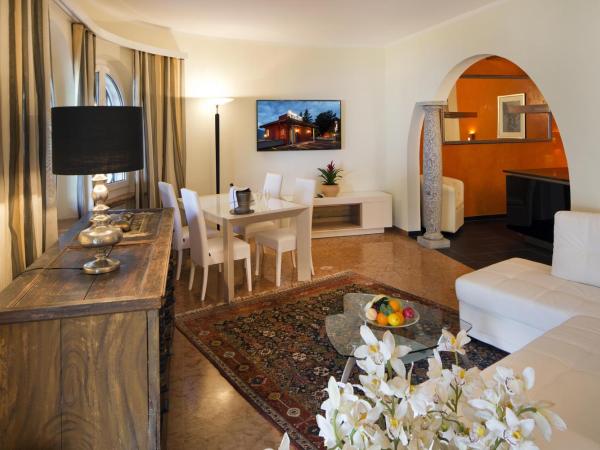 Boutique Hotel Albergo Brione : photo 4 de la chambre suite avec vue sur lac 