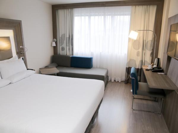 Novotel RJ Porto Atlantico : photo 4 de la chambre appartement supérieur avec lit double et canapé-lit