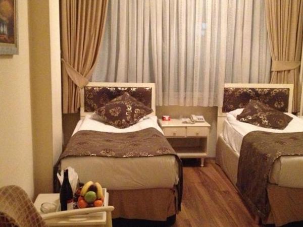 Tac Hotel : photo 6 de la chambre chambre triple