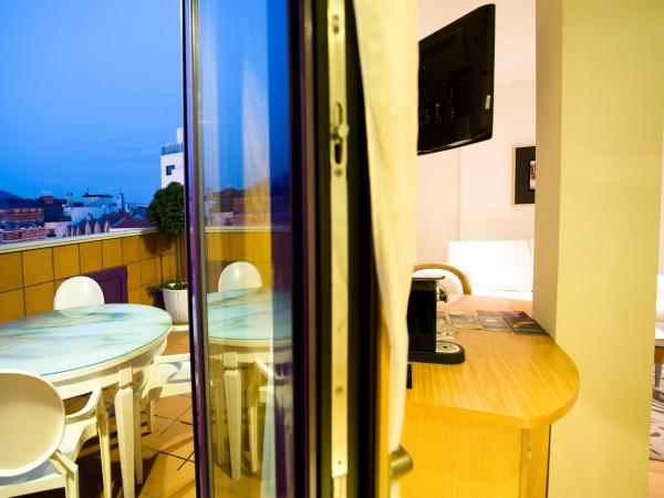 Hotel Campoamor : photo 6 de la chambre suite