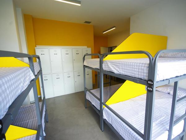 All Iron Hostel : photo 4 de la chambre lit dans dortoir pour femmes de 10 lits