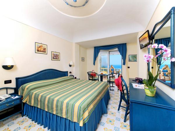 Sorriso Thermae Resort & Spa : photo 3 de la chambre chambre double confort - vue sur mer