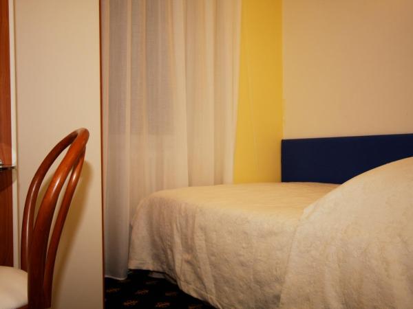 My Hotel Milano : photo 3 de la chambre chambre double ou lits jumeaux
