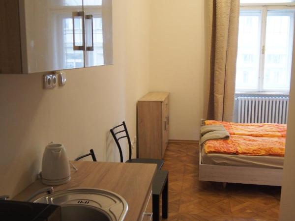 Museum Inn : photo 1 de la chambre chambre quadruple