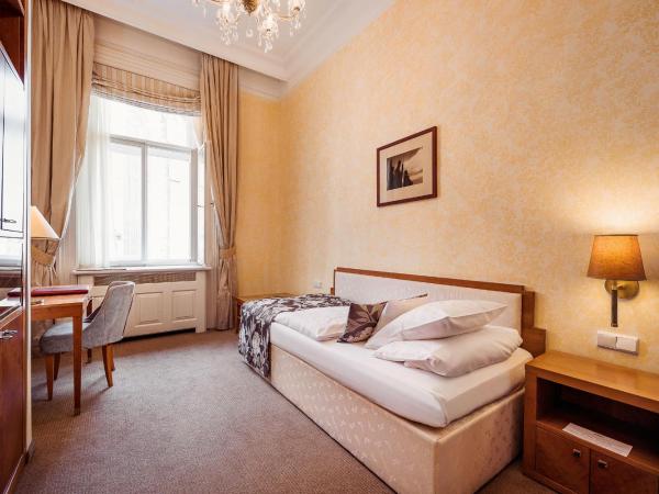 Ventana Hotel Prague : photo 5 de la chambre chambre simple standard