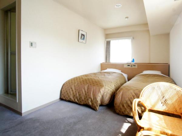 Hotel Trend Nagano : photo 2 de la chambre chambre lits jumeaux - non-fumeurs