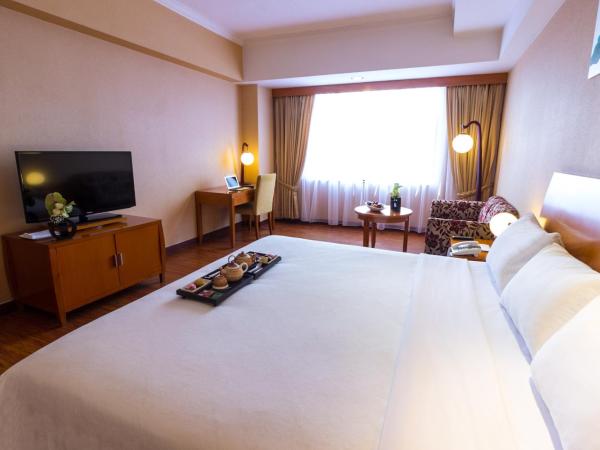 ARTOTEL Gelora Senayan Jakarta : photo 3 de la chambre chambre lit king-size exécutive