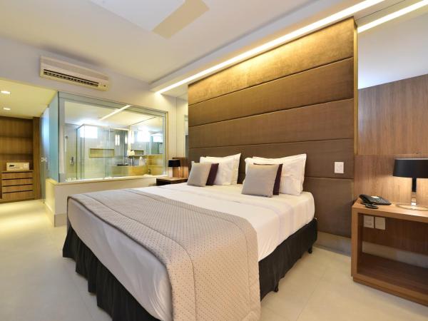 Hotel Beira Mar : photo 9 de la chambre suite avec baignoire spa