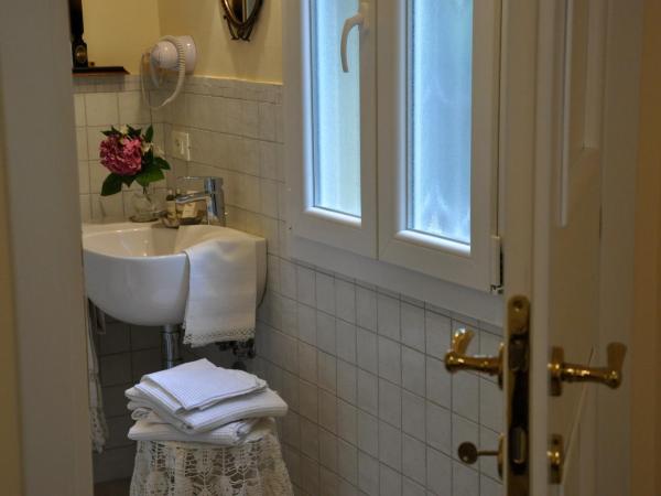 Casa Ardizzoni : photo 3 de la chambre chambre double ou lits jumeaux avec salle de bains privative