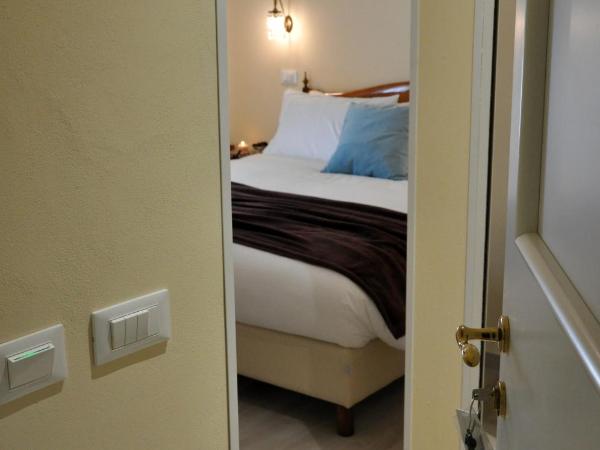 Casa Ardizzoni : photo 6 de la chambre chambre double ou lits jumeaux avec salle de bains privative