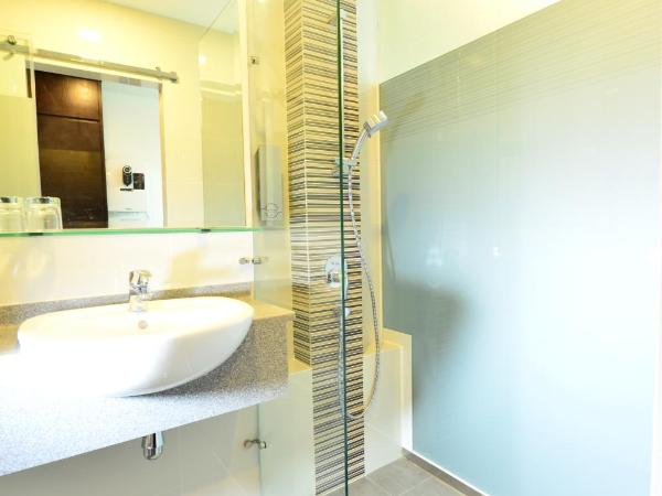 Hotel Chancellor@Orchard : photo 5 de la chambre chambre deluxe double ou lits jumeaux