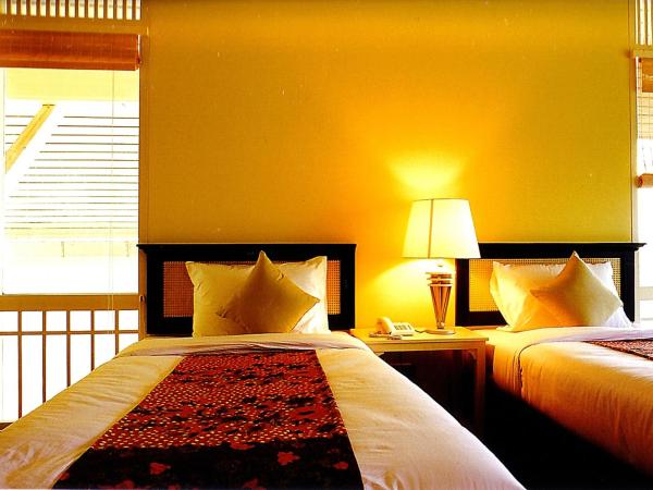 Baan Bayan - Hua Hin - SHA Extra Plus : photo 1 de la chambre chambre double ou lits jumeaux avec balcon - vue sur cour