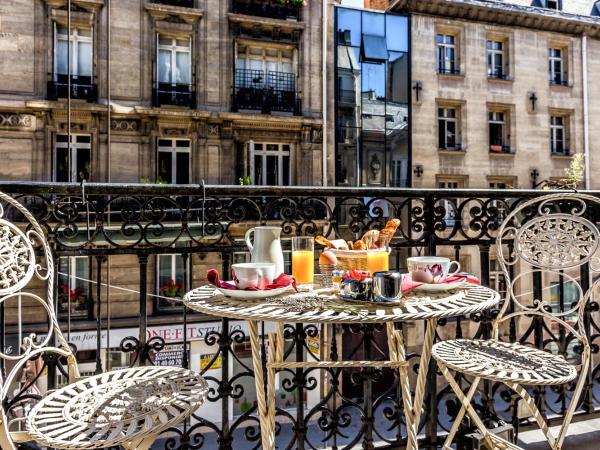 Hotel Regence Paris : photo 4 de la chambre chambre lits jumeaux