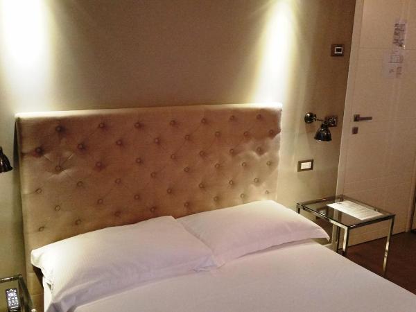 Corte Merighi Charming Rooms : photo 5 de la chambre chambre double standard