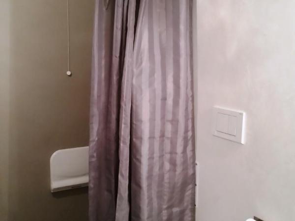 Corte Merighi Charming Rooms : photo 7 de la chambre chambre double standard