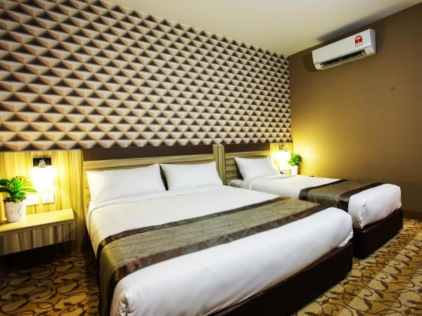 LS Hotel : photo 1 de la chambre chambre triple