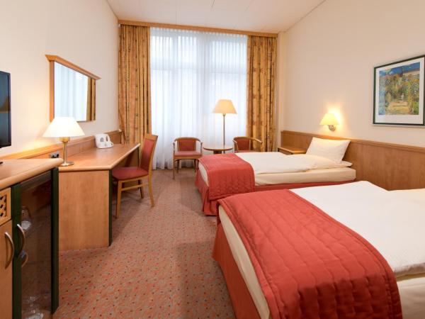 Hotel Steglitz International : photo 4 de la chambre chambre lits jumeaux
