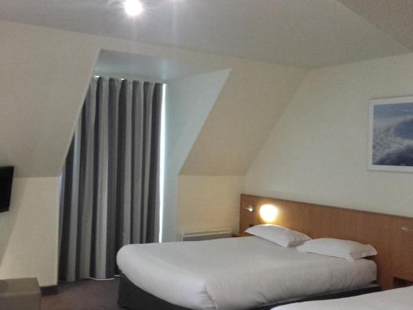 Hôtel Vert : photo 8 de la chambre chambre quadruple