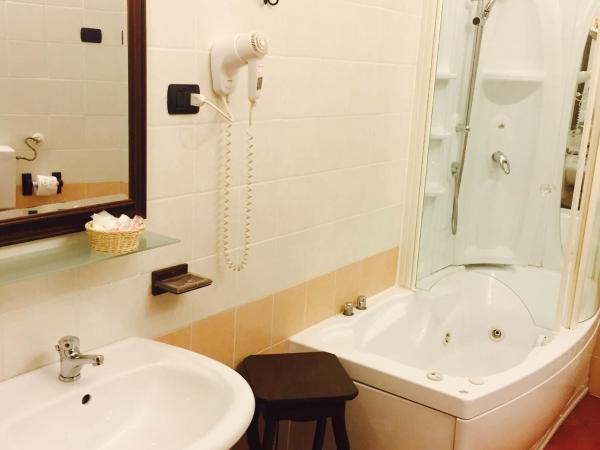 Grand Hotel Capodimonte : photo 10 de la chambre suite junior