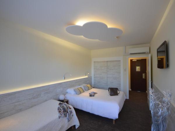 Hôtel Poste et Champanne : photo 2 de la chambre chambre triple