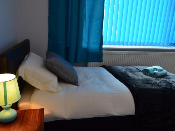 Old Trafford Guest House : photo 3 de la chambre chambre lits jumeaux standard