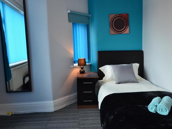 Old Trafford Guest House : photo 4 de la chambre chambre lits jumeaux standard