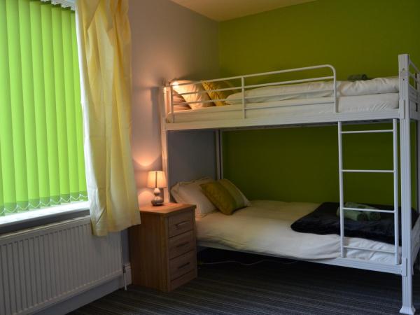 Old Trafford Guest House : photo 6 de la chambre chambre familiale deluxe