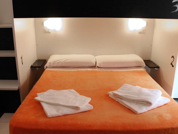 New Generation Hostel Milan Center : photo 3 de la chambre chambre triple