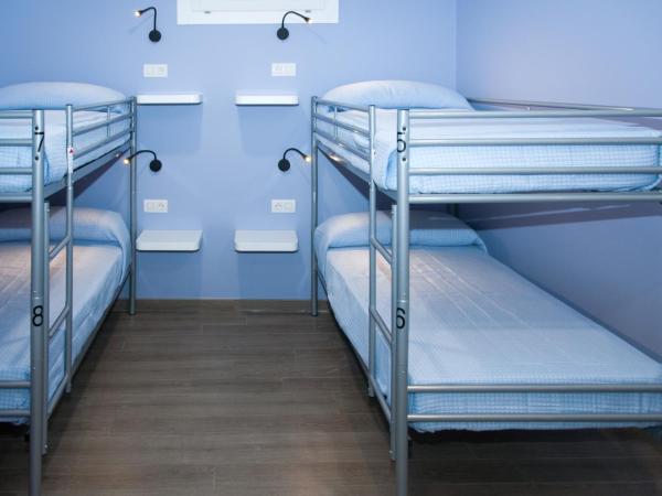 Albergue Linares : photo 8 de la chambre lit dans dortoir mixte de 6 lits