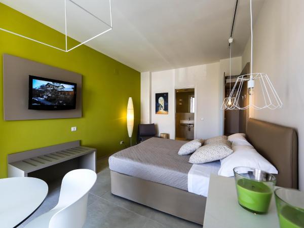Soggiorni Canario : photo 10 de la chambre chambre triple avec salle de bains privative