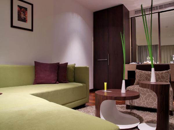 LiT BANGKOK Hotel : photo 7 de la chambre suite triple de luxe
